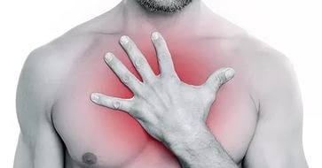 Боль в груди может быть симптомом заболевания